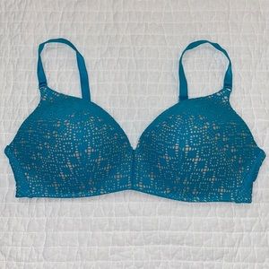 Victoria Secret No Wire Bra
